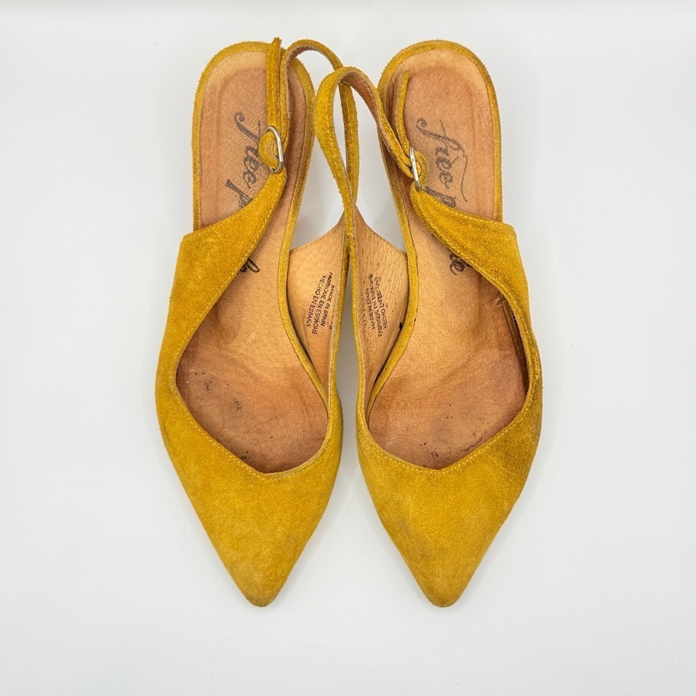 Free People Mustard Yellow Suede Slingback Flats Made in Spain Pointed Toe - Picture 1 of 5